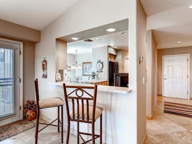 14402 N Ibsen Dr Fountain Hills, AZ 85268 photo 2