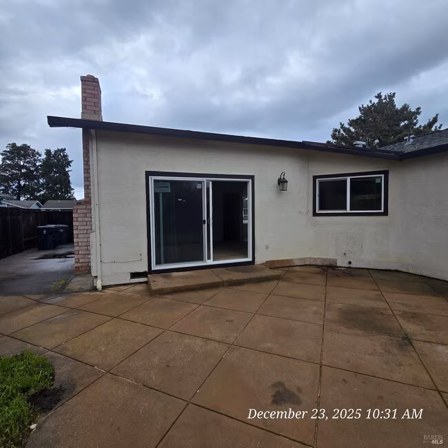 4875 Silverado Dr Fairfield, CA 94534 photo 4