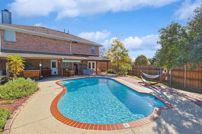 3913 Baywatch Dr Rowlett, TX 75088 photo 4