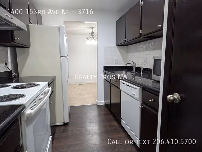 1400 153rd Avenue Northeast, Bellevue, WA 98007 photo 4