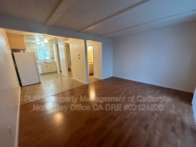 48 Lark Center Dr Santa Rosa, CA 95403 photo 5
