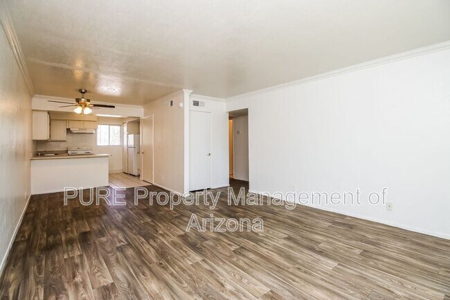 810 E Colter St Phoenix, AZ 85014 photo 2