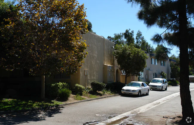 Villas At Casa De Oro Apartments photo 3