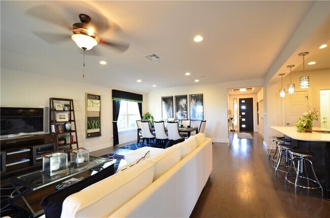 1201 Chad Dr Round Rock, TX 78665 photo 5
