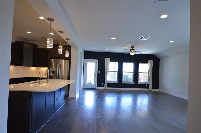 1201 Chad Dr Round Rock, TX 78665 photo 2