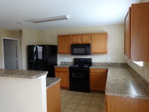 108 Thoroughbred Dr Krum, TX 76249 photo 3