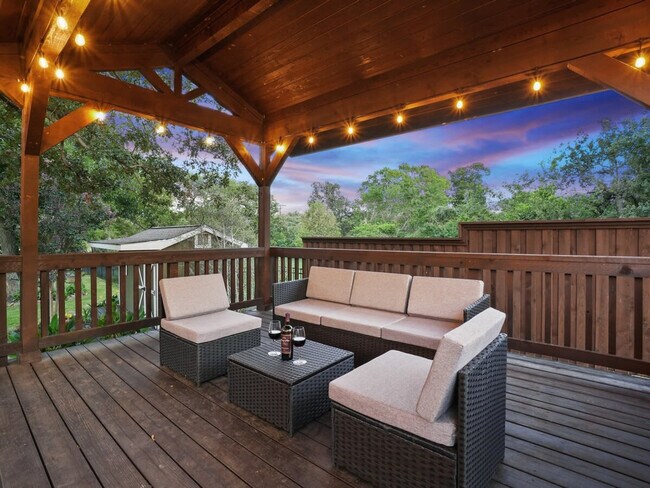 2305 Clearview Ct Lewisville, TX 75057 photo 4