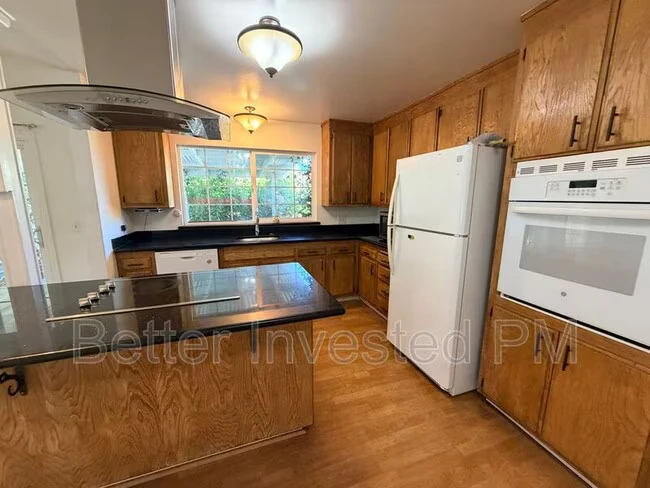 1713 Mariposa Dr Santa Rosa, CA 95405 photo 4