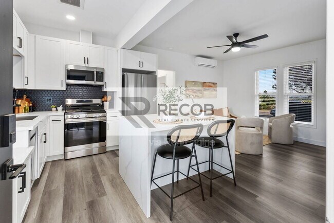 832 Desty St San Diego, CA 92154 photo 2