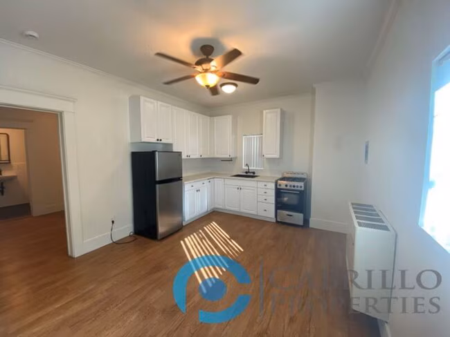 2241 Fourth Ave San Diego, CA 92101 photo 2