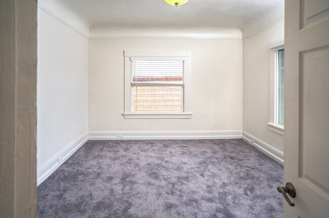 1759 85th Ave Oakland, CA 94621 photo 3