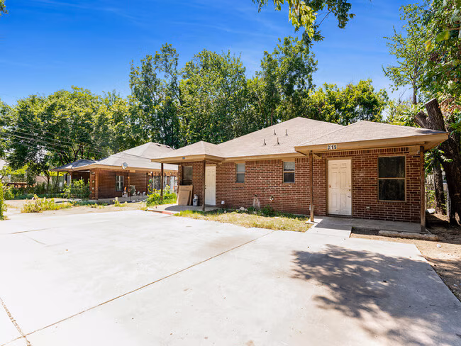 313 Isbell Rd Fort Worth, TX 76114 photo 4