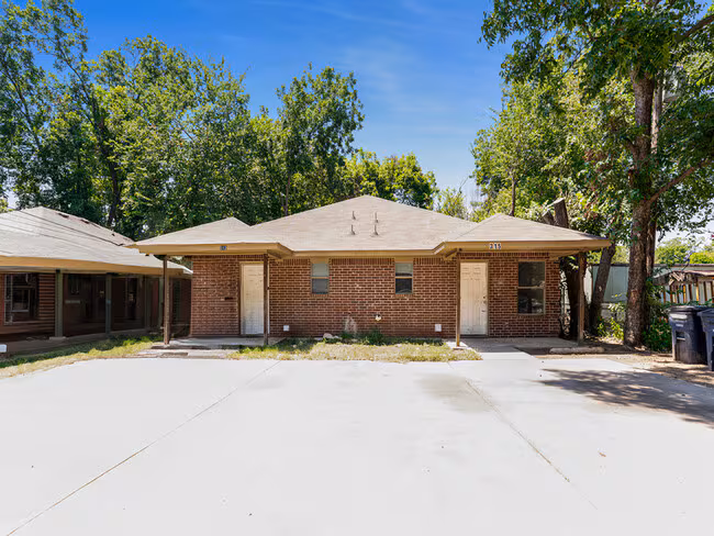 313 Isbell Rd Fort Worth, TX 76114 photo 3