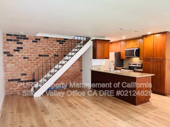 2333 Saidel Dr San Jose, CA 95124 photo 3
