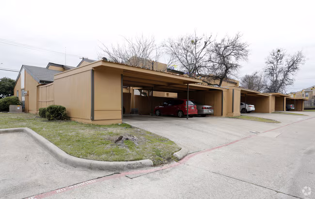 Oaks Branch photo 3