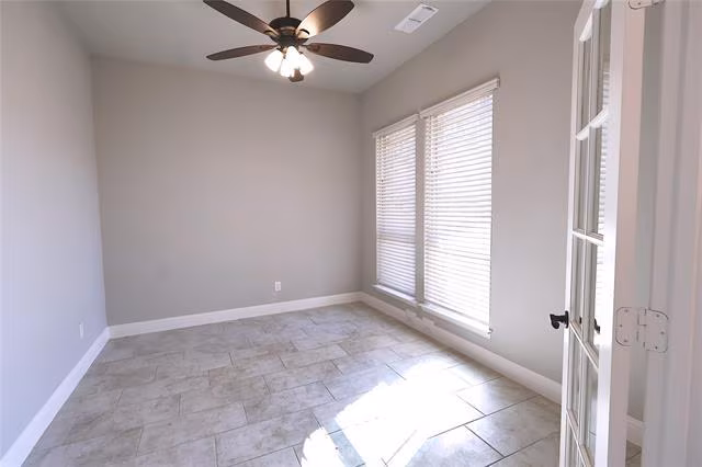 531 Harvest Grove Drive, Waxahachie, TX 75165 photo 4