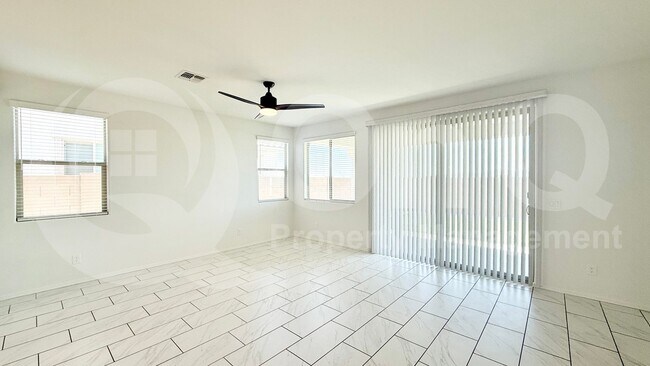 24638 N 144th Dr Surprise, AZ 85387 photo 5