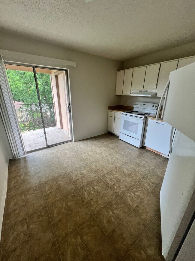 1704 Cedarhill Dr Killeen, TX 76543 photo 3