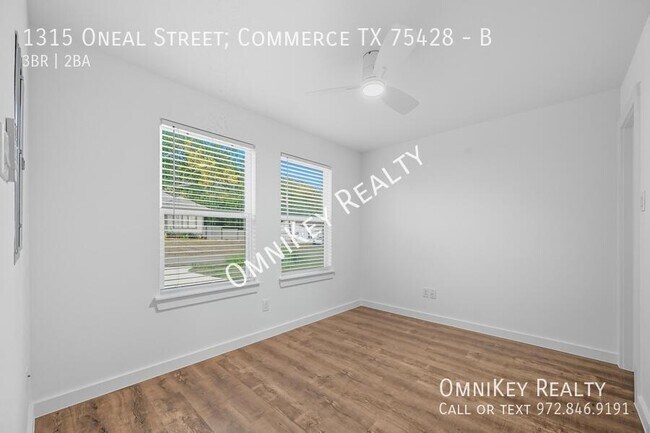 1315 Oneal St Commerce, TX 75428 photo 5