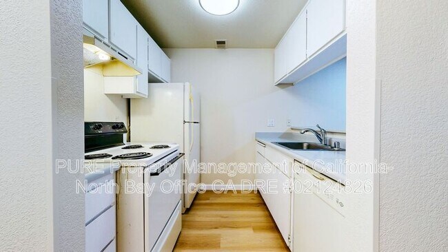 1450 E Cotati Ave Rohnert Park, CA 94928 photo 3