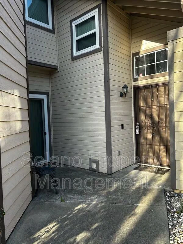334 Bolton Way Vallejo, CA 94591 photo 3