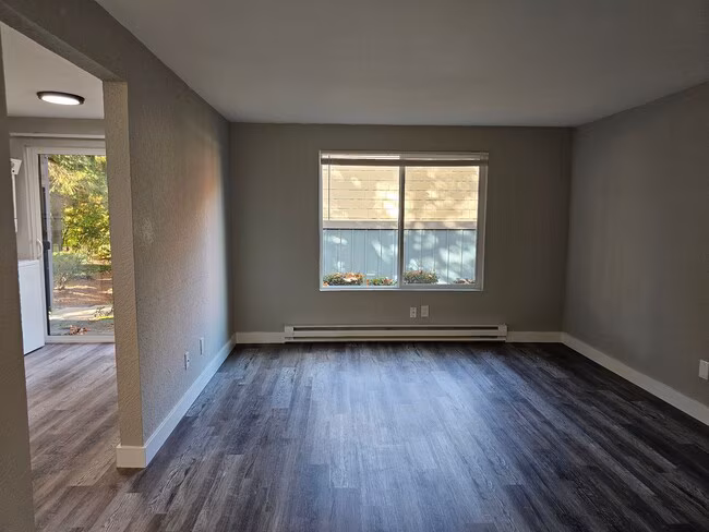 Newly Renovat photo 5