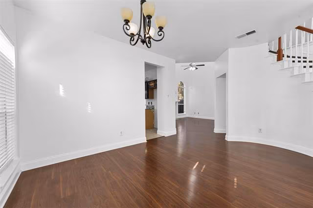 434 Moonlight Way, Irving, TX 75063 photo 4