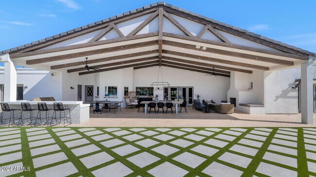 8313 E Carol Way Scottsdale, AZ 85260 photo 5