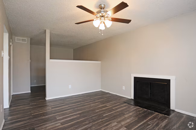 St. Croix Apartments photo 2