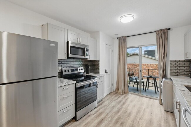 8083 Meadow Rd Dallas, TX 75231 photo 4