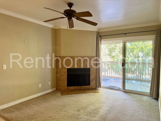 9929 Azuaga St San Diego, CA 92129 photo 2