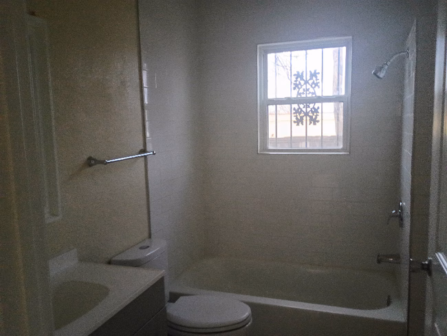 3111 Strong Ave Fort Worth, TX 76105 photo 5