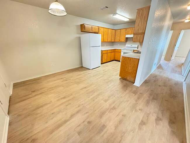 2705 Alma Dr Killeen, TX 76549 photo 3
