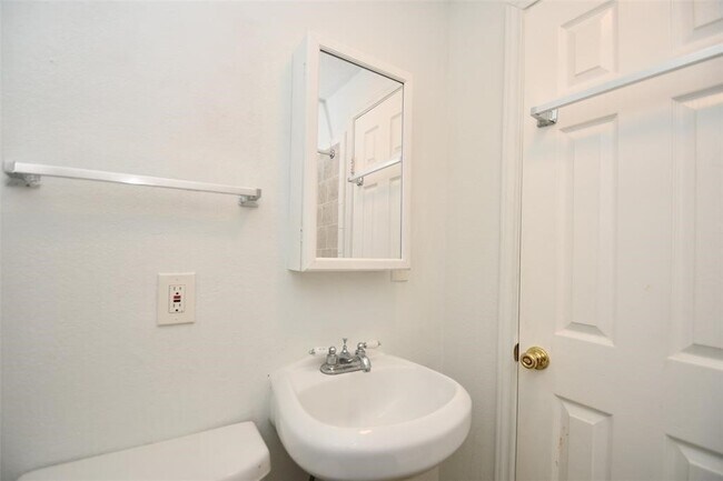 4409 Hershe Street, Houston, TX 77020 photo 5