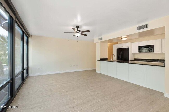 4808 N 24th St Phoenix, AZ 85016 photo 3