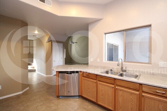 8114 W Zoe Ella Way Peoria, AZ 85382 photo 4