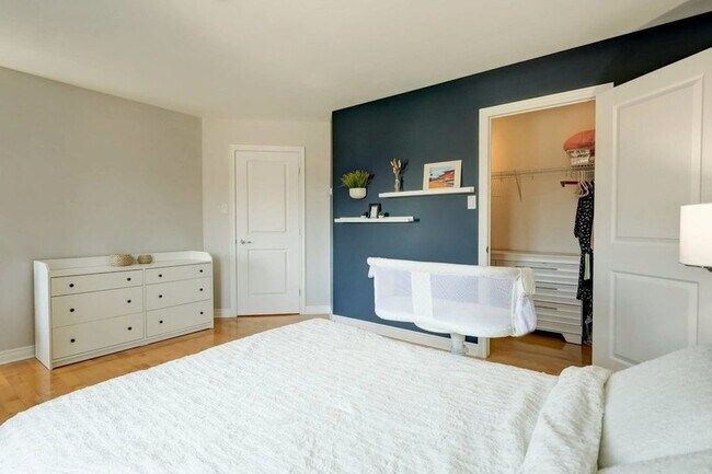 8401 N New Braunfels Ave San Antonio, TX 78209 photo 2