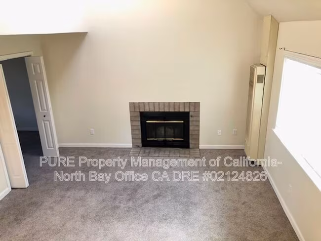 941 E Cotati Ave Cotati, CA 94931 photo 4