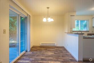 Breckenridge Apartments photo 3