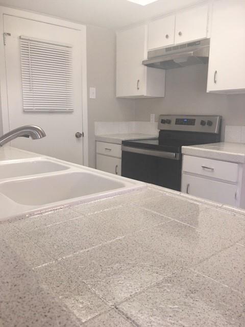853 Lexington Drive, Lancaster, TX 75134 photo 4