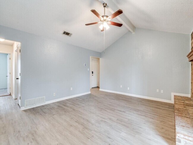 6001 Old Mill Court, Watauga, TX 76148 photo 5