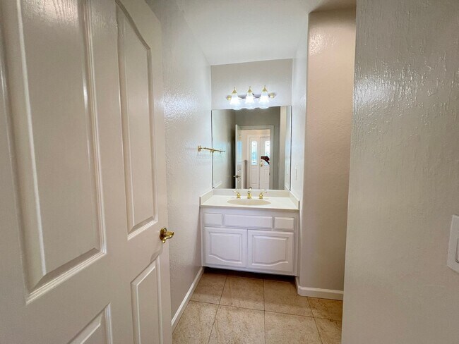 11 Daisy Lane, Orinda, CA 94563 photo 5
