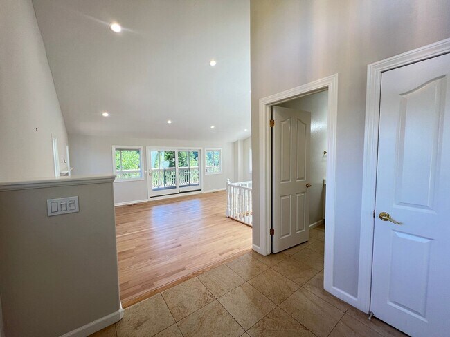 11 Daisy Lane, Orinda, CA 94563 photo 4
