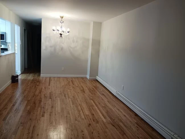 2655 E 21st St Brooklyn, NY 11235 photo 2
