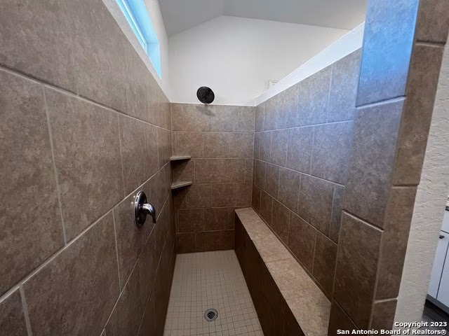 9126 Landa Falls San Antonio, TX 78254 photo 3