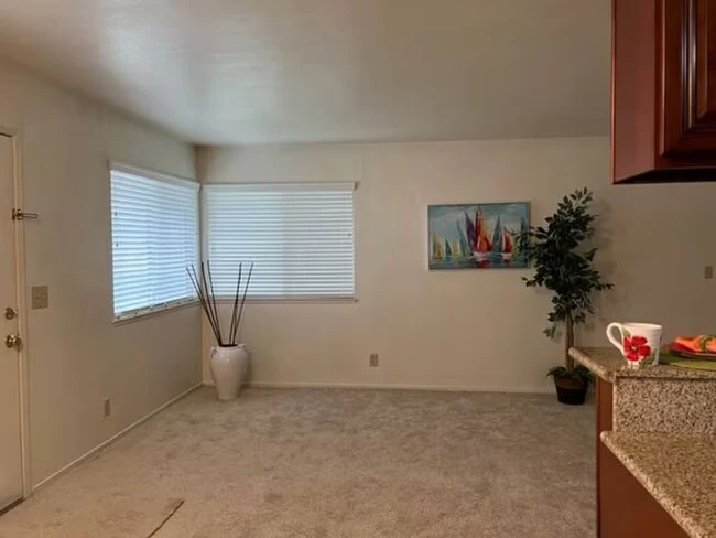 2315 Saidel Dr San Jose, CA 95124 photo 2