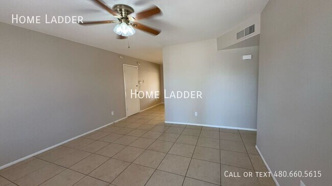 3213 E Hartford Ave Phoenix, AZ 85032 photo 3