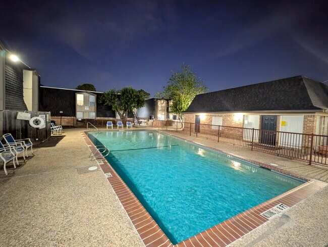 Pine Arbor photo 5