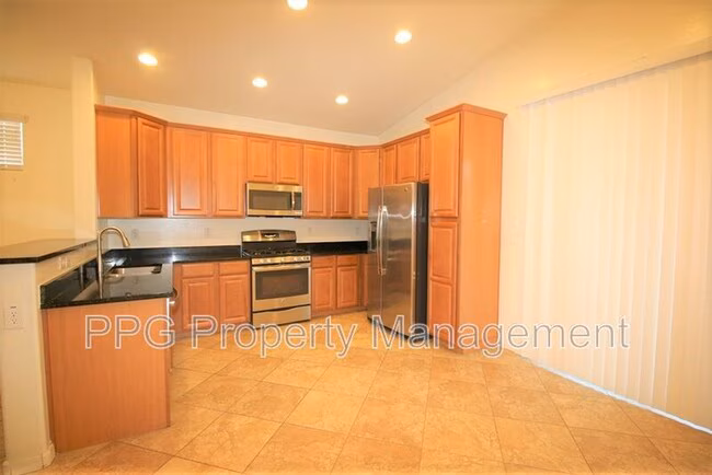 20258 W Desert Bloom St Buckeye, AZ 85326 photo 5