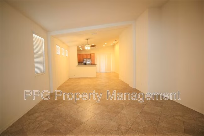 20258 W Desert Bloom St Buckeye, AZ 85326 photo 2